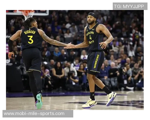 巴特勒强调坦诚沟通的重要性这才是客场之旅的真正意义