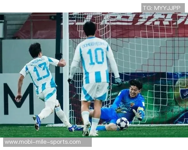 上海海港与蔚山HD战平0-0无缘亚冠淘汰赛结束本赛季征程